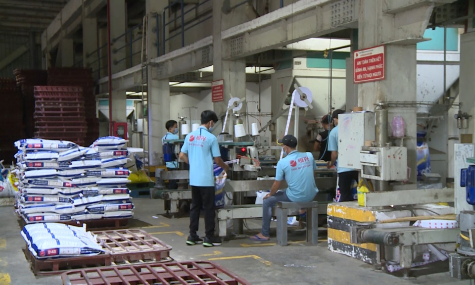 Long An: Nhiều doanh nghiệp được hoạt động trở lại với 50% lao động